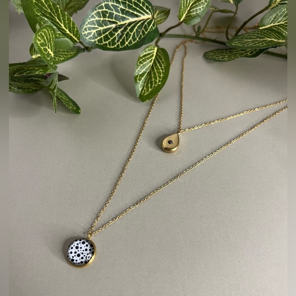 Black and White Polka-dot Pendant Necklace - Elegant Minimalist Layered Necklace - Picture 7 of 16